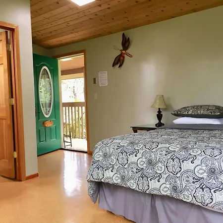 Volcano Inn Bed N Breakfast-3