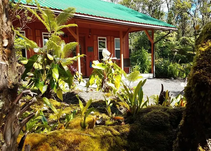 Villa: Alii Kane Cottages With Loft